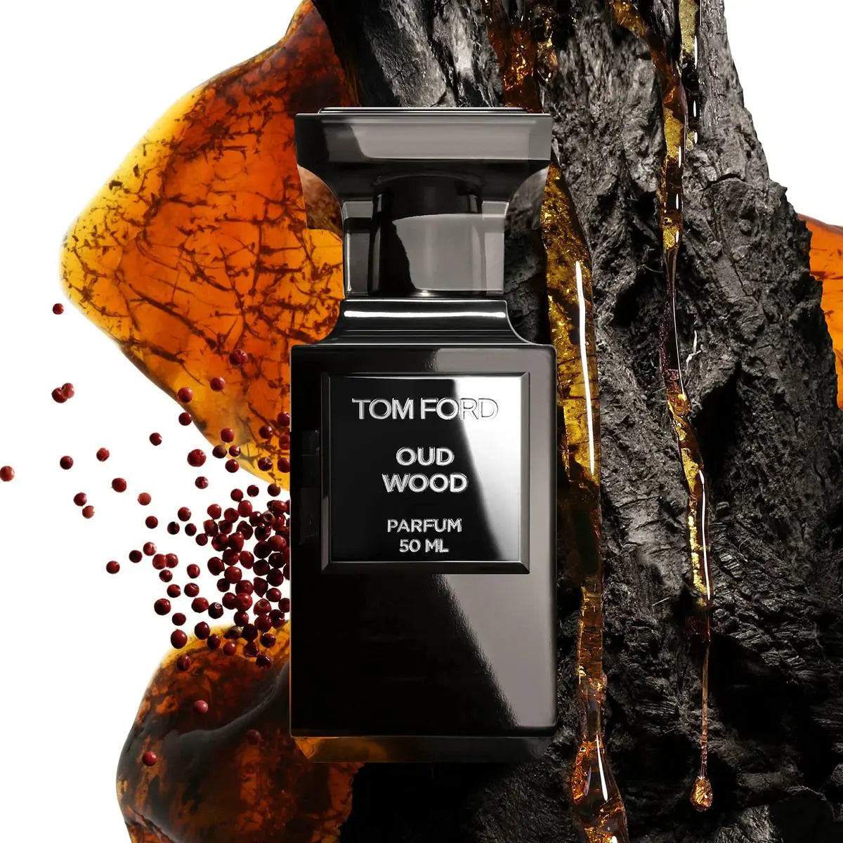 Oud Wood Parfum Tom Ford – ניחוח אוד-עצי אלגנטי עם נוכחות יוקרתית