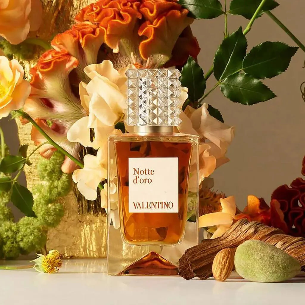בקבוק בושם Notte d'Oro Valentino – צילום חזית